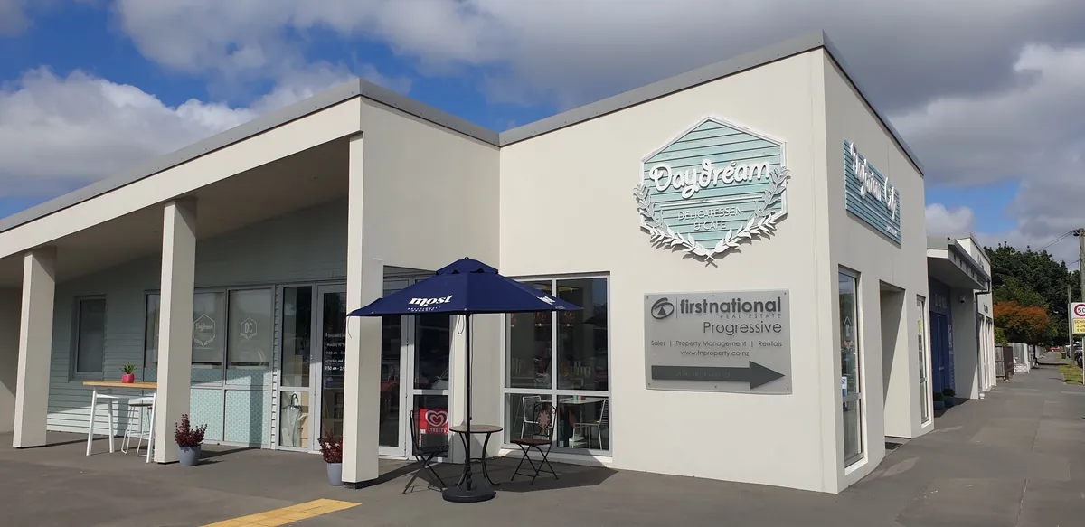Daydream Café on the corner of Waimairi Road, with its mint-green sign